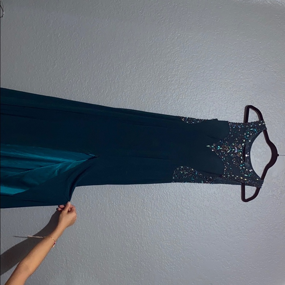 Dress - Picture 3 of 6